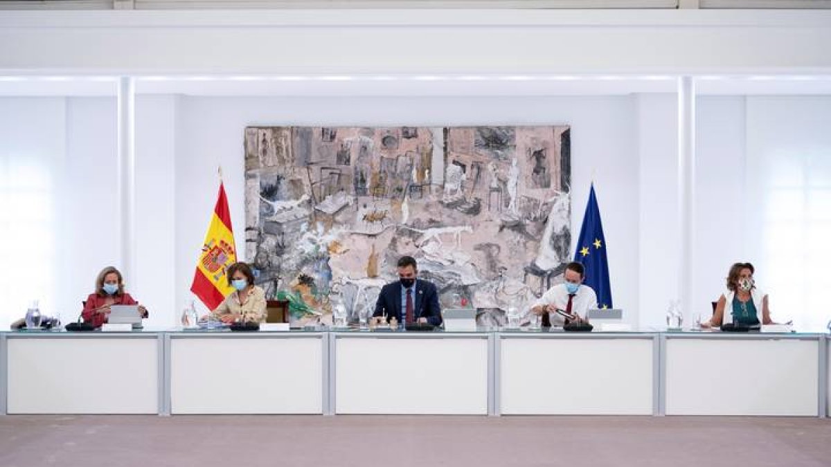 Reunión del consejo de ministros celebrada ayer. BORJA PUIG DE LA BELLACASA
