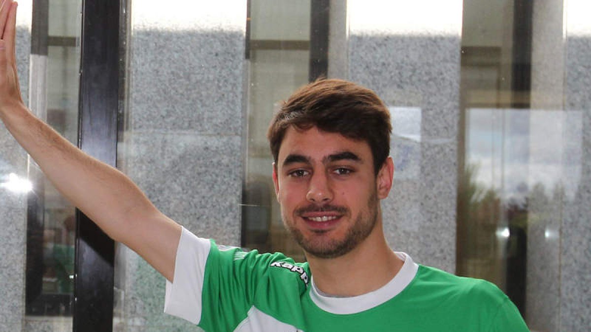 Héctor Taranilla vuelve a la disciplina del Astorga.