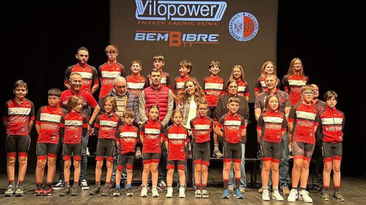 Foto de familia de la presentación del Vilopower. BEMBIBRE BTT