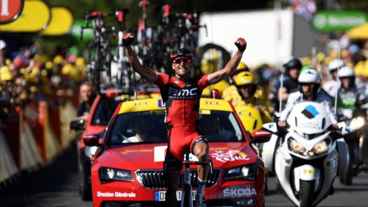Van Avermaet celebra su victoria de etapa.