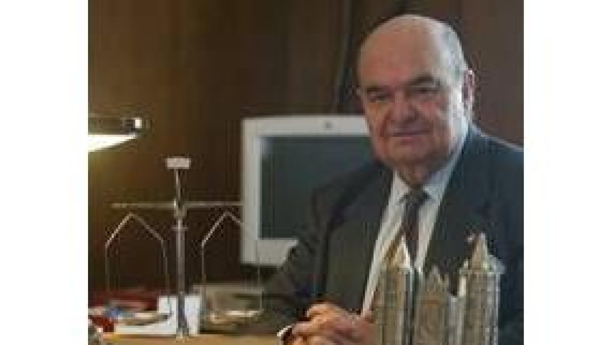 José Rodríguez Quirós, en su despacho de presidente de la Audiencia Provincial