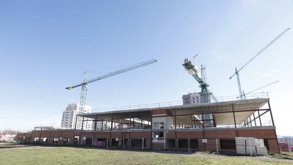 Vista de las obras del conservatorio de León en abril del año pasado. MARCIANO PÉREZ