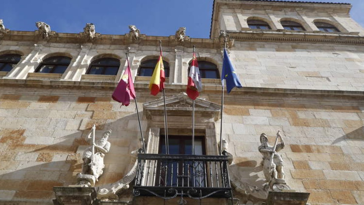 La institución provincial cuenta este año con un presupuesto total de 250 millones de euros. RAMIRO