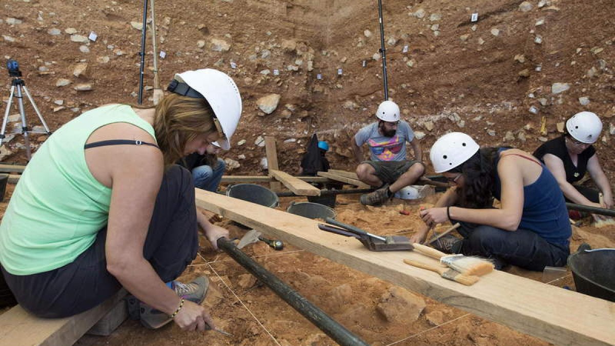 Trabajos en Gran Dolina de Atapuerca, en una imagen de archivo. SANTI OTERO