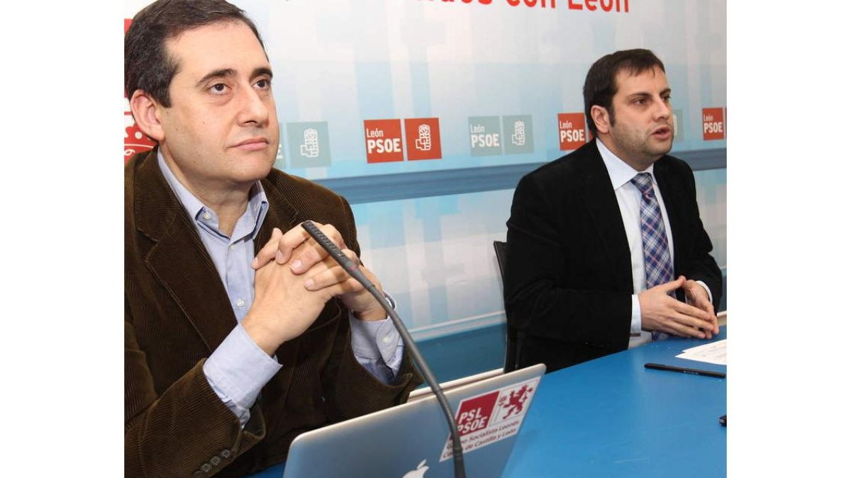 Cardo y Del Blanco, ayer, en rueda de prensa.
