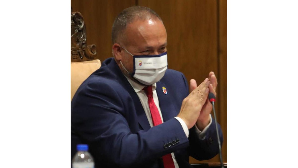 Gerardo Á. Courel. LDLM