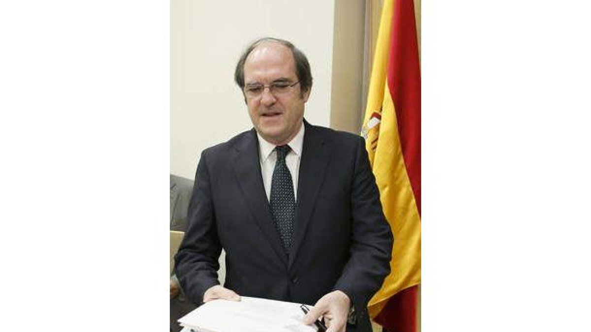 El ministro de Educación, Ángel Gabilondo.