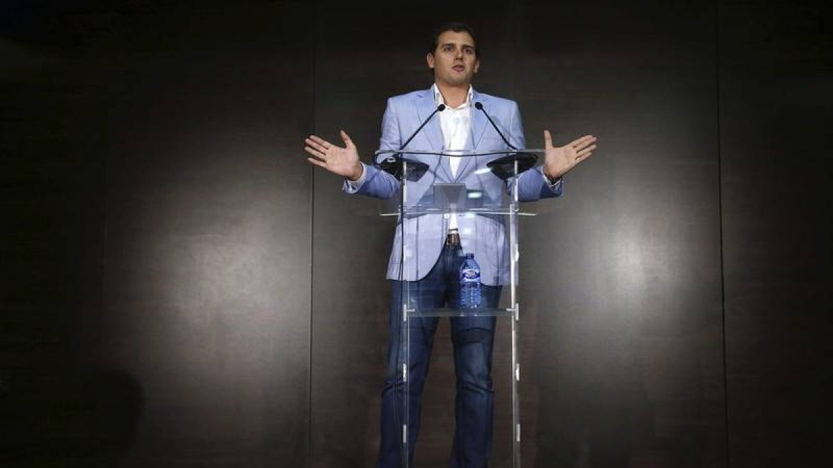 Rivera, ayer, en la presentación de su candidatura.