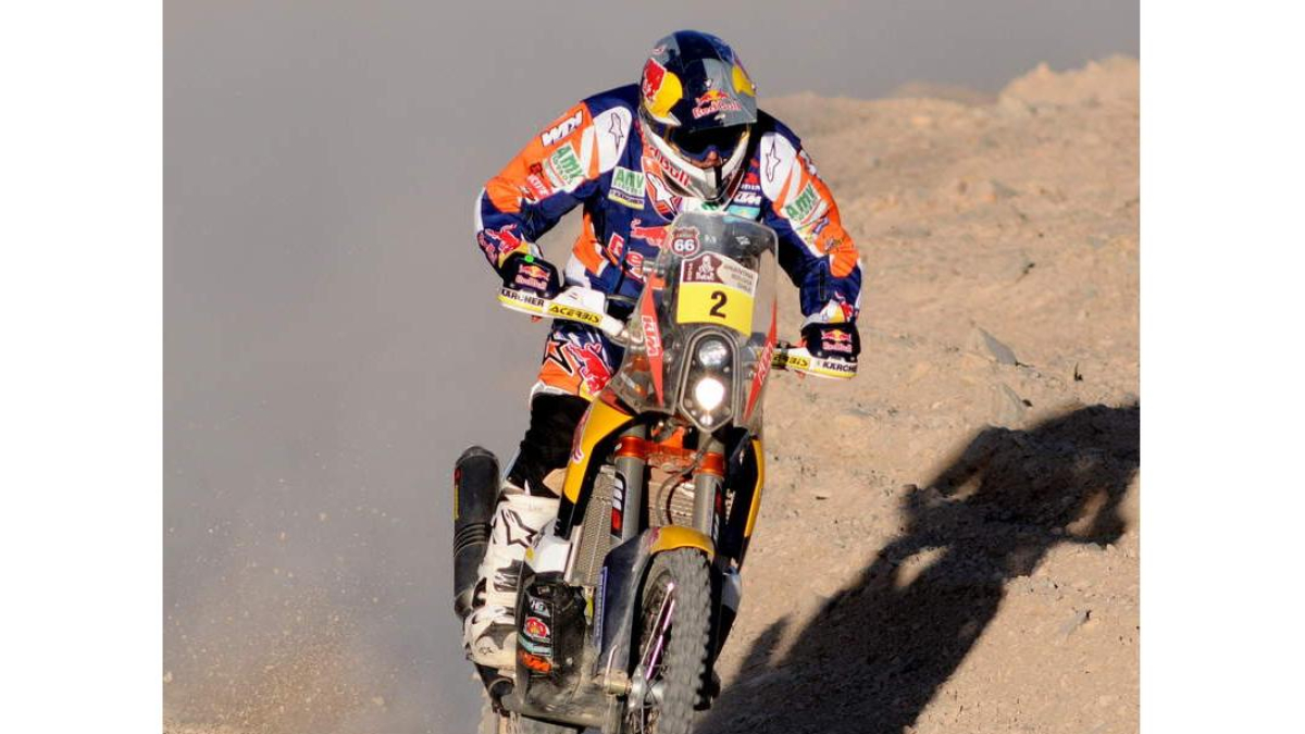 Marc Coma amplió su ventaja en la general de motos.