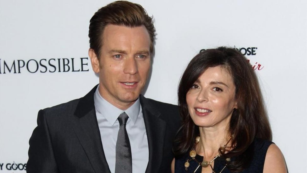 Ewan McGregor y Eve Mavrakis, en el 2012 en Los Ángeles