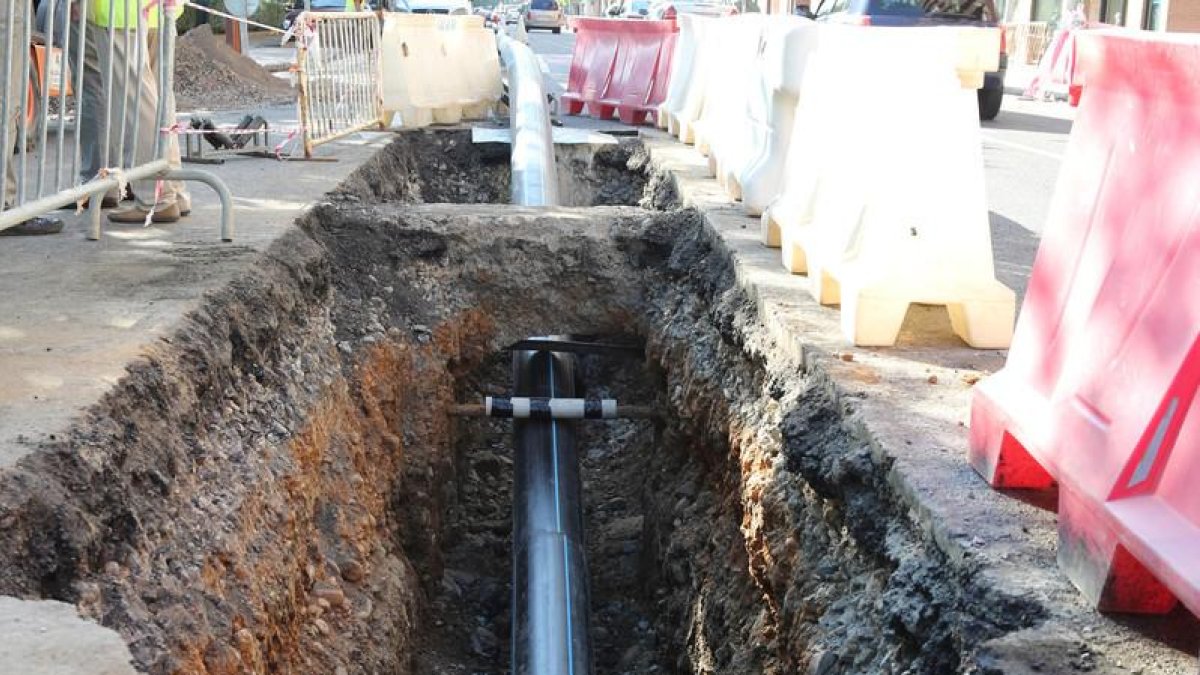 Las obras del colector obligan a cambiar todo el tráfico de la zona oeste de la ciudad.