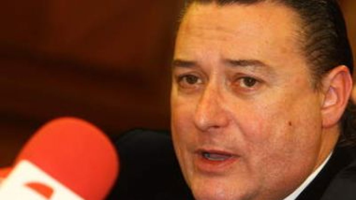 José Luis Tamargo sellará esta semana ante notario la compra de la Cultural junto a los propietarios