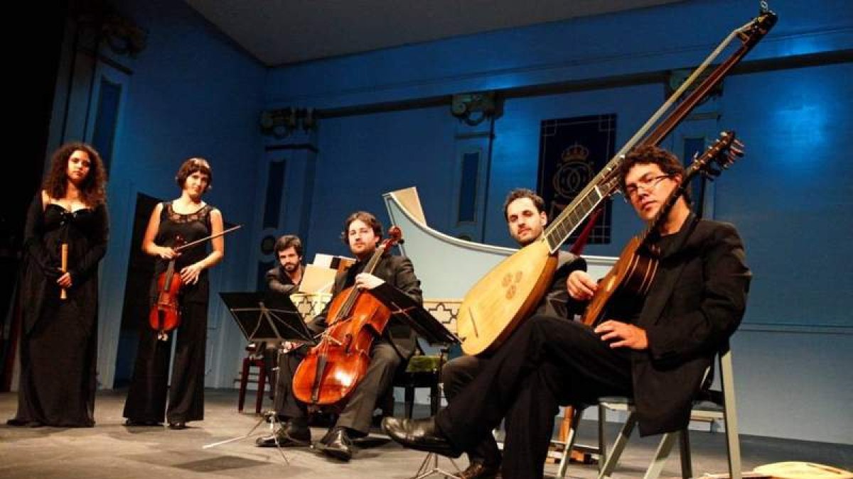 Imagen de los componentes de La Ritirata en un concierto anterior.