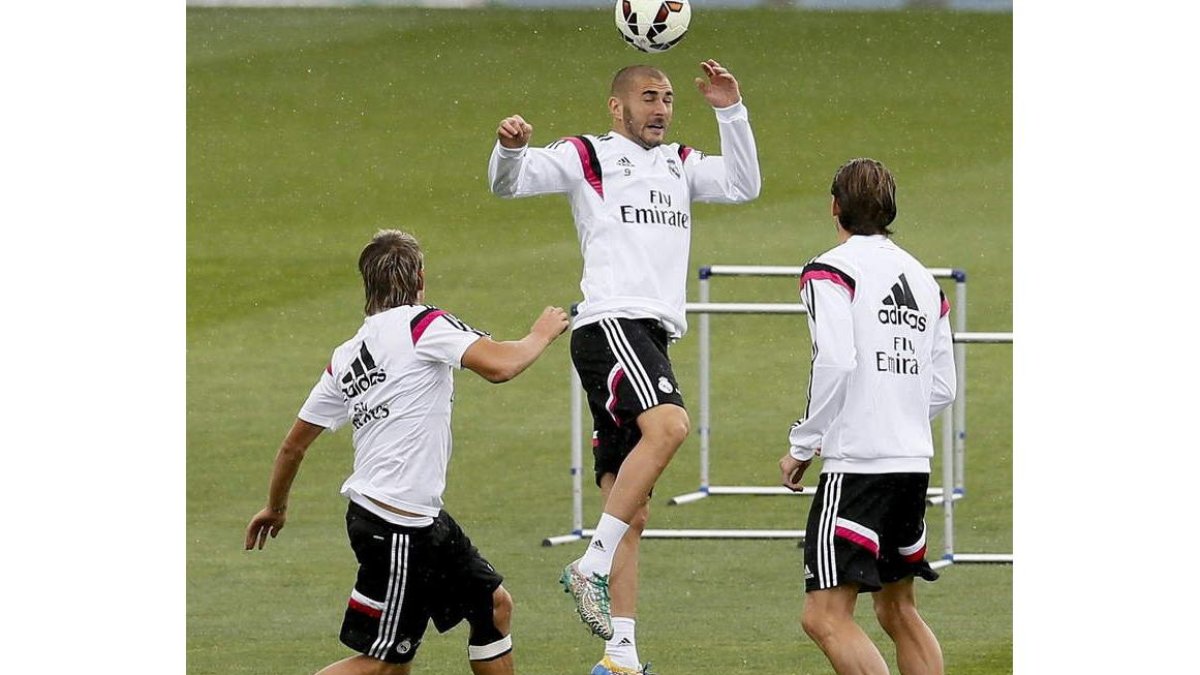 El Madrid preparó ayer en Valdebebas el duelo ante el Dépor.