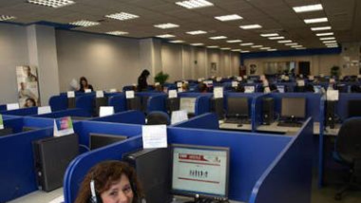 Las instalaciones de Plus Contacto, el proyecto de dos jóvenes emprendedores leoneses.