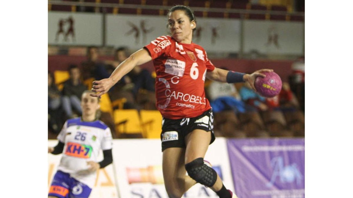 La extremo leonesa, Raquel Caño. SECUNDINO PÉREZ