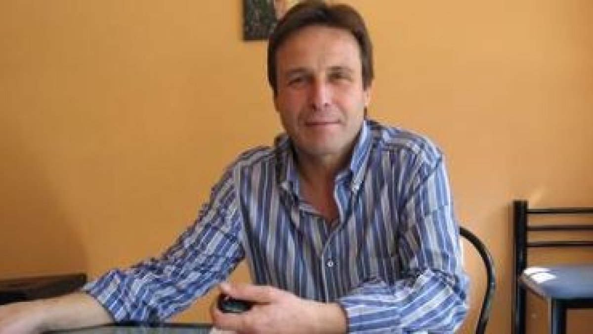 Indalecio Rodríguez candidato al cargo de presidente del PP local de Cistierna.
