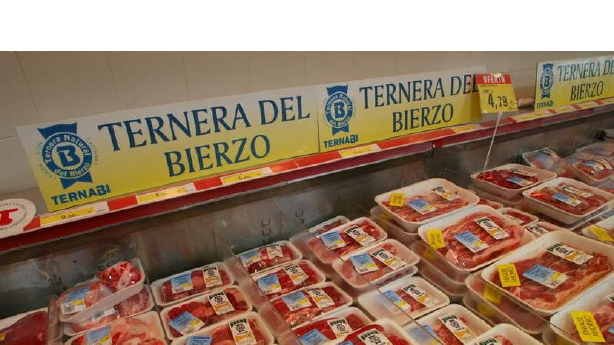 Lineal de carne de calidad de la marca Ternera Natural del Bierzo, Ternabi, que sigue disfrutando de una alta demanda del consumidor. L. DE LA MATA