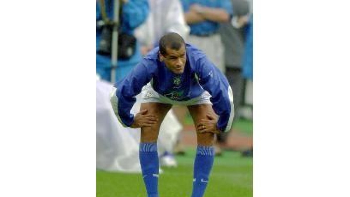 Rivaldo, en el entreno de ayer, será una de las bazas ofensivas de Brasil