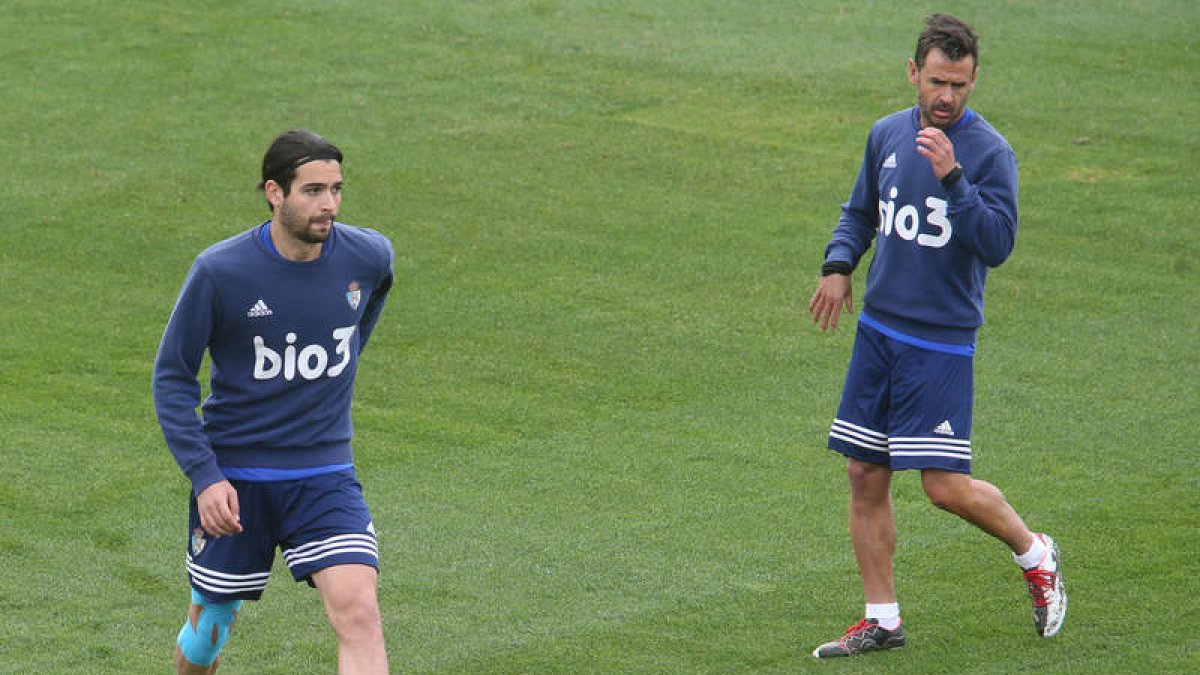 Munitis podrá contar por primera vez con Andy, izquierda, desde su llegada al banquillo. L. DE LA MATA