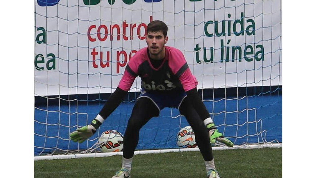 Héctor, portero del filial, podría viajar a Las Palmas.