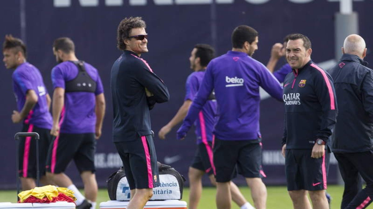 Luis Enrique en el entrenamiento de ayer del Barça.
