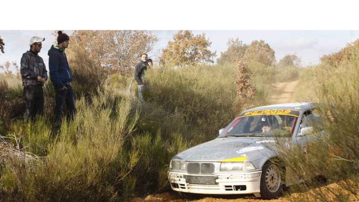 El ganador de la prueba fue Jorge García, el campeón de Castilla y León Alberto Enríquez, de la Copa BMW Jorge González y el de la general Alberto Aller. MARCIANO PÉREZ