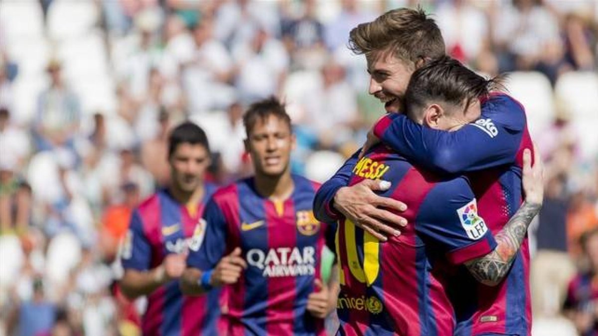 Los jugadores del Barça celebran un gol.