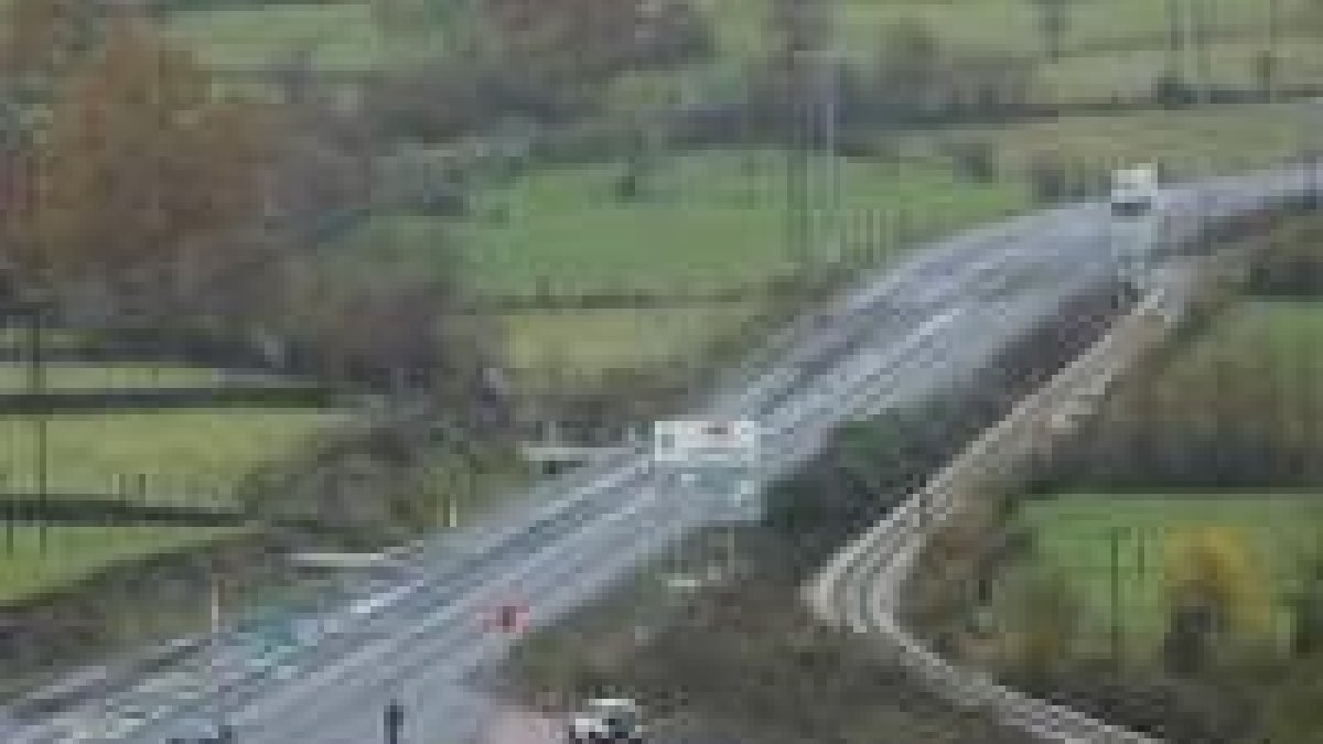 Aspecto de la C-631 (Ponferrada-Villablino) a su paso por el término municipal de Páramo del Sil