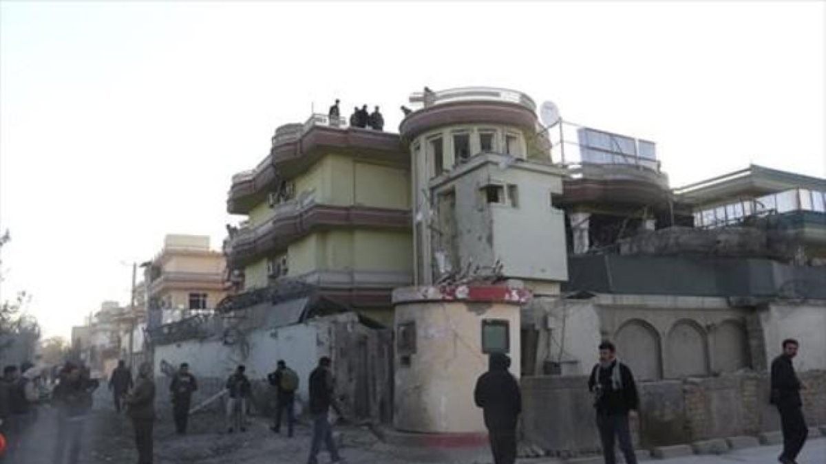 Estado en el que quedó la embajada española en Kabul tras el ataque.