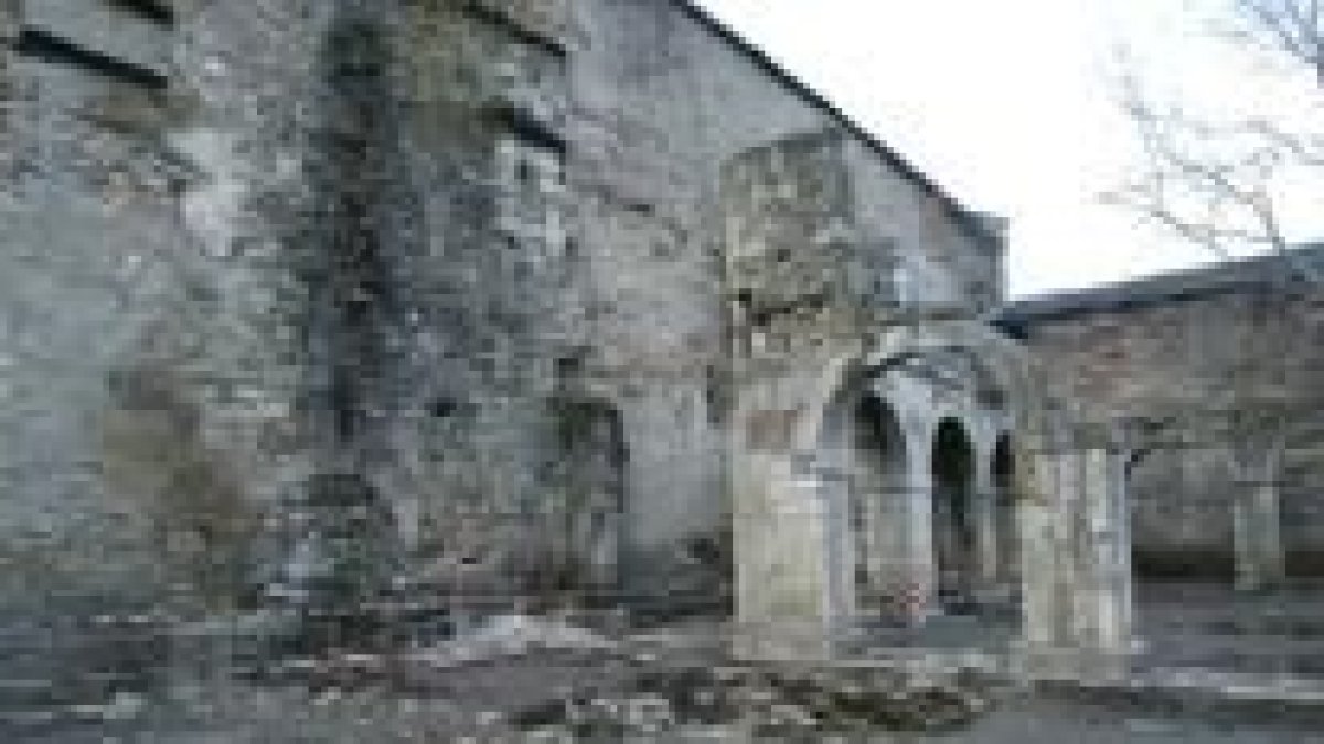 Las obras de recuperación en el monasterio están sacando a la luz importantes vestigios