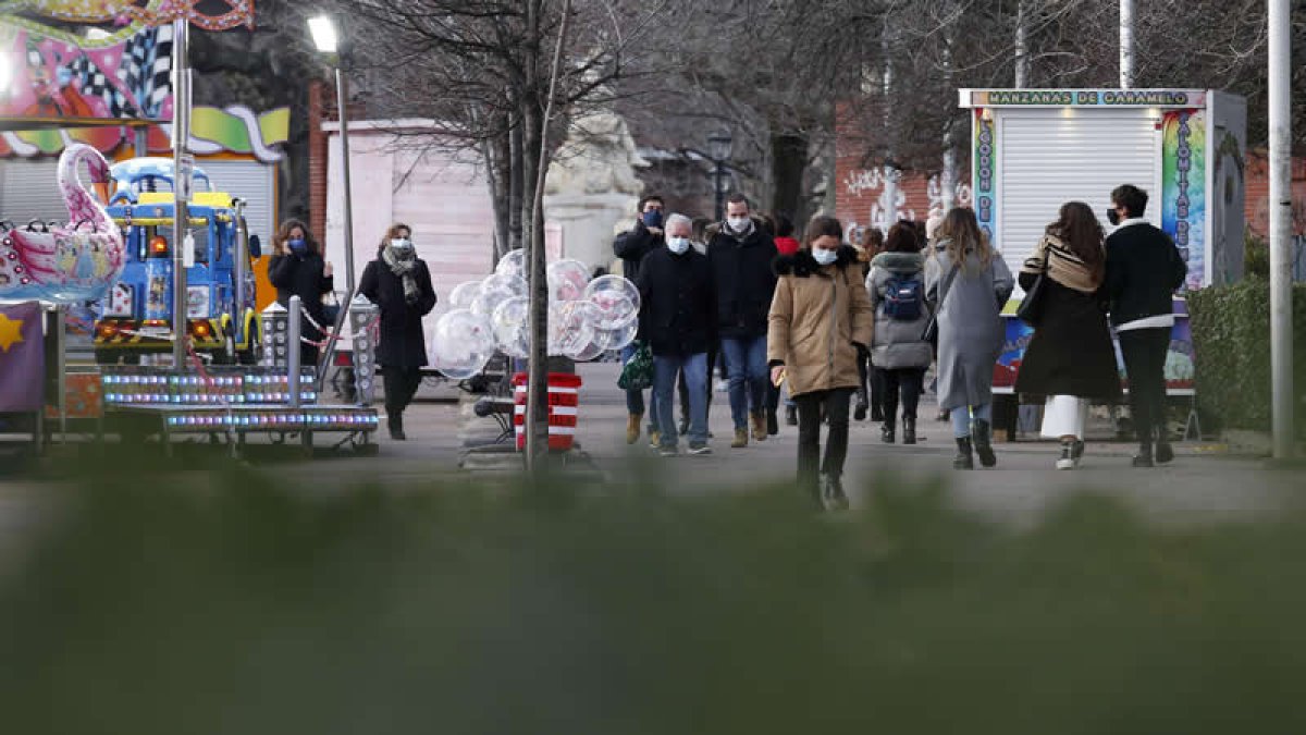 Los leoneses pueden promover consultas públicas con el aval de las firmas de un 1 % de los mayores de 16 años empadronados en el municipio. FERNANDO OTERO