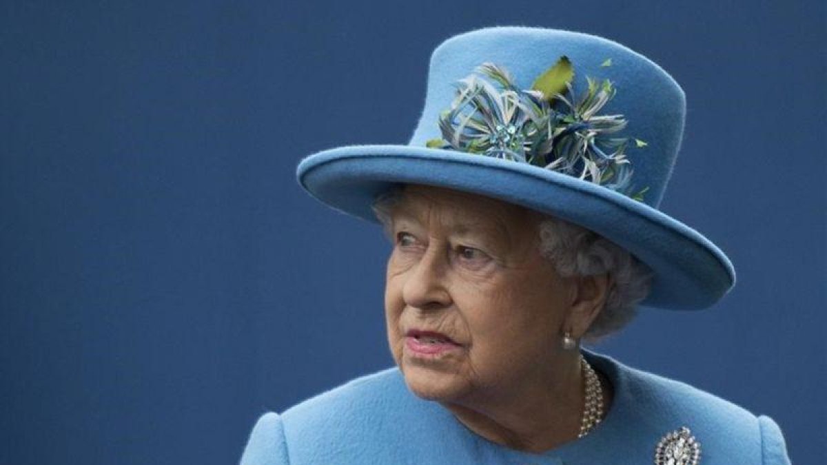 Isabel II, el 27 de octubre del 2016, en Poundbury, Inglaterra.