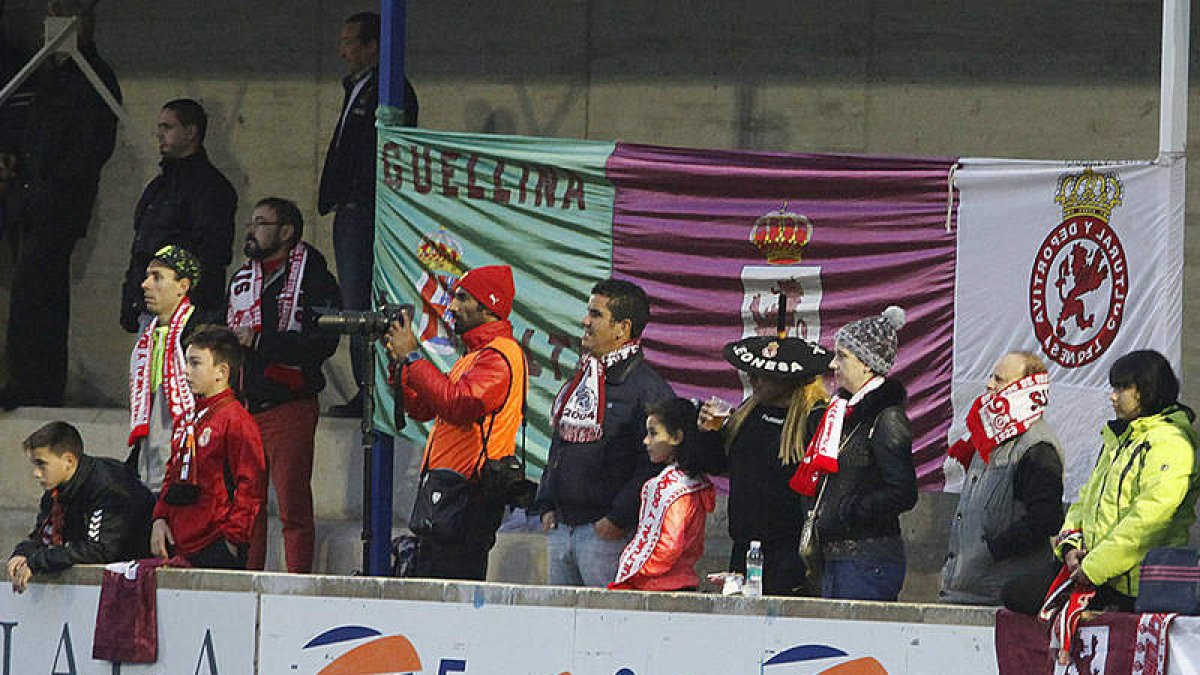 La afición culturalista volvió de animar a su equipo desde la grada.