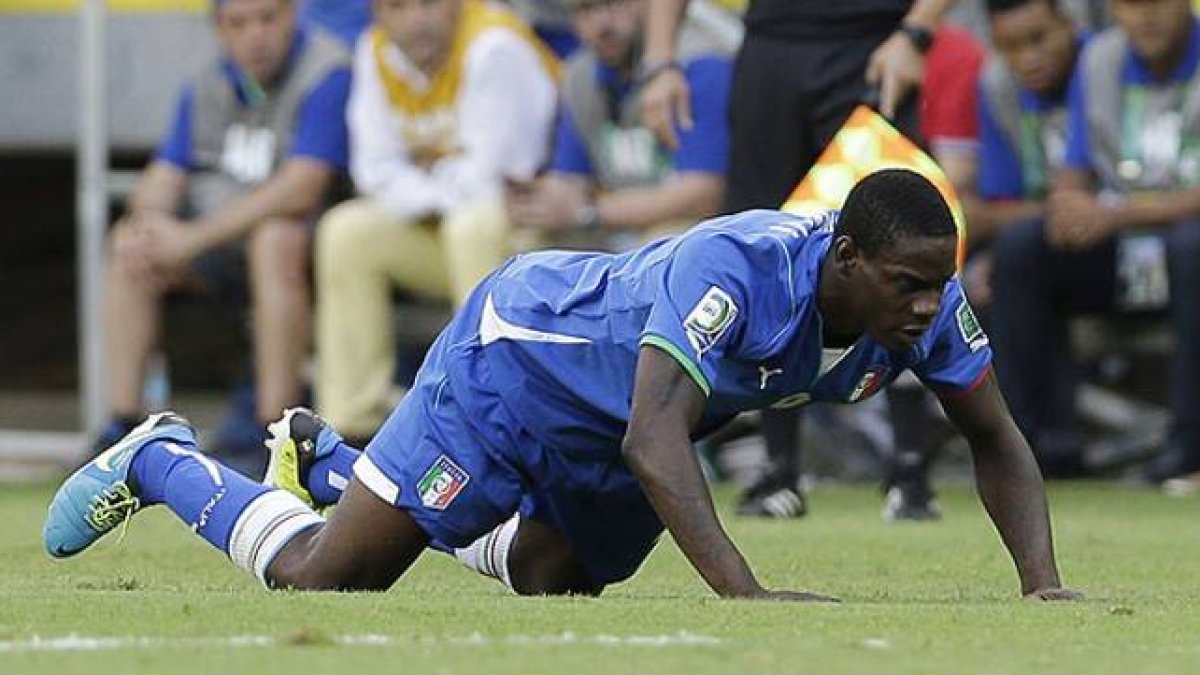 Mario Balotelli, en un momento del partido contra Brasil.