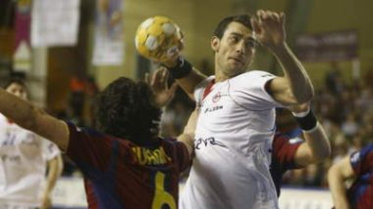 Sarmiento en un partido de liga ante el Barcelona en el Palacio