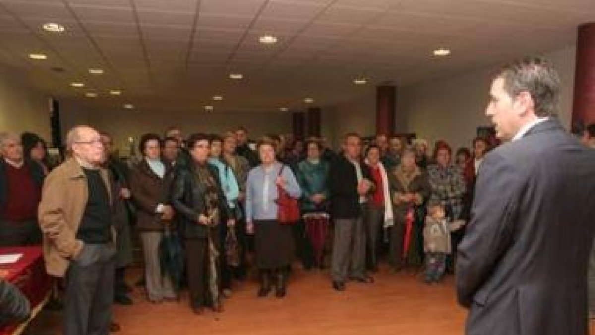 El alcalde, José Manuel Sánchez, se dirigió a los asistentes a la inauguración.