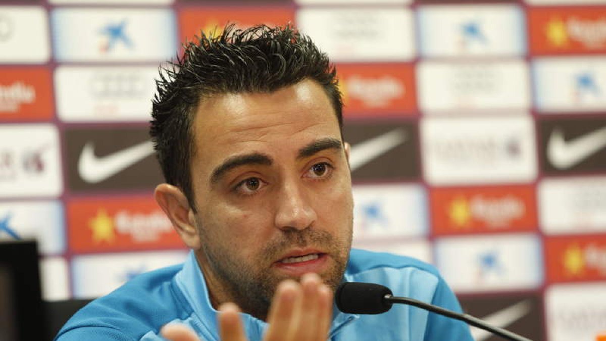 Xavi Hernández asegura que Busquets no pisó a Pepe porque es un jugador honrado.