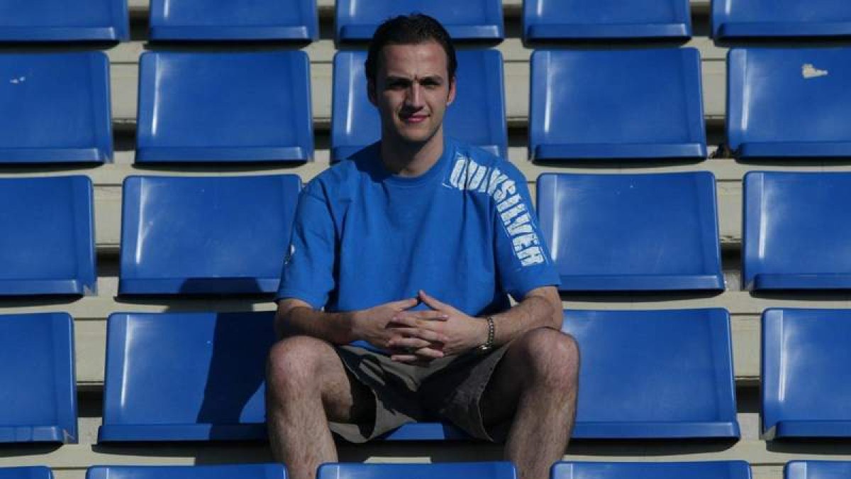 Eloy Alonso afronta su primera experiencia internacional. JESÚS F. SALVADORES