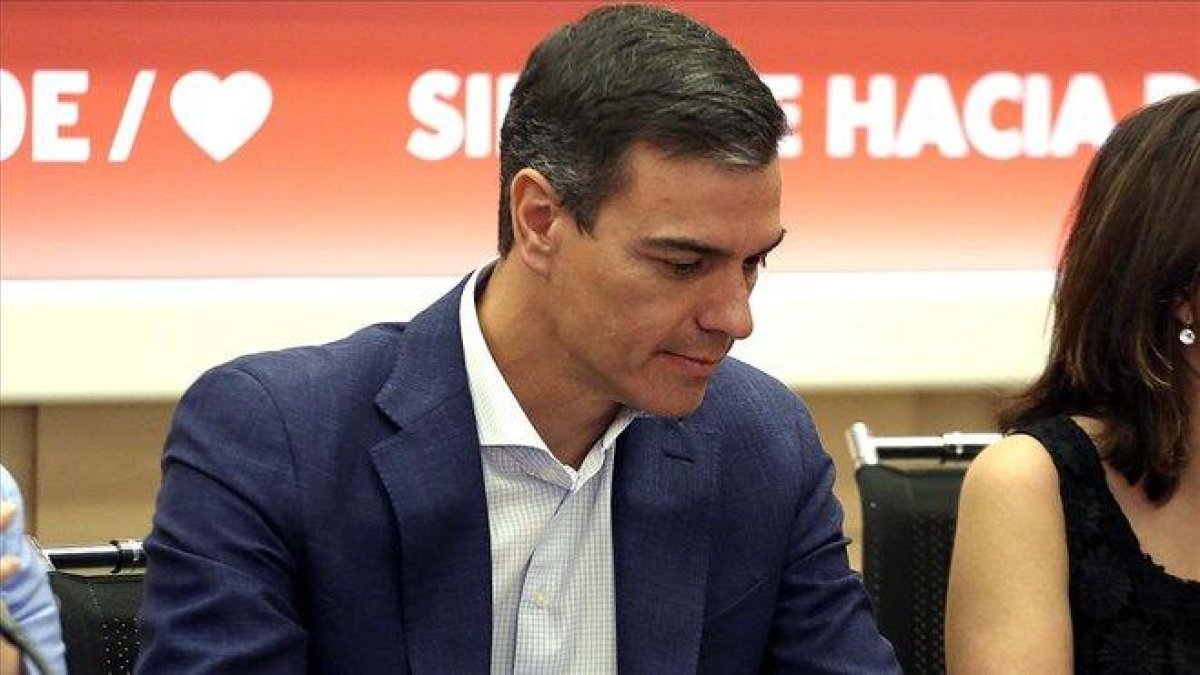 Pedro Sánchez en un acto del PSOE en su sede en Ferraz.