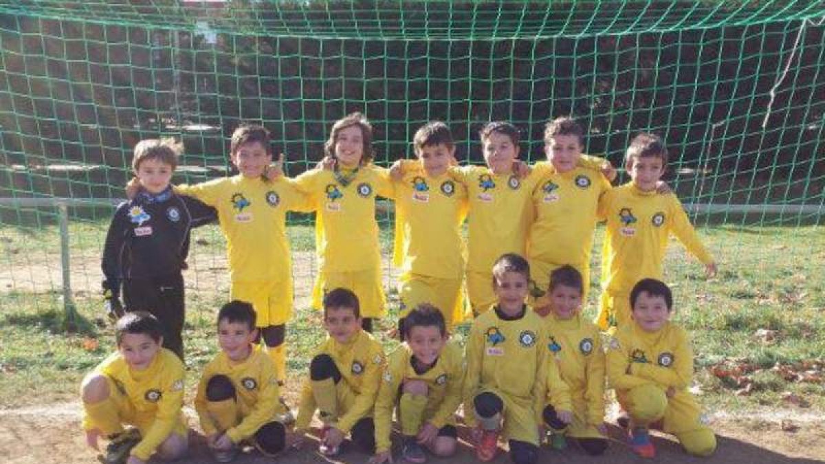 Formación del Juventud Villaquilambre de categoría prebenjamín.