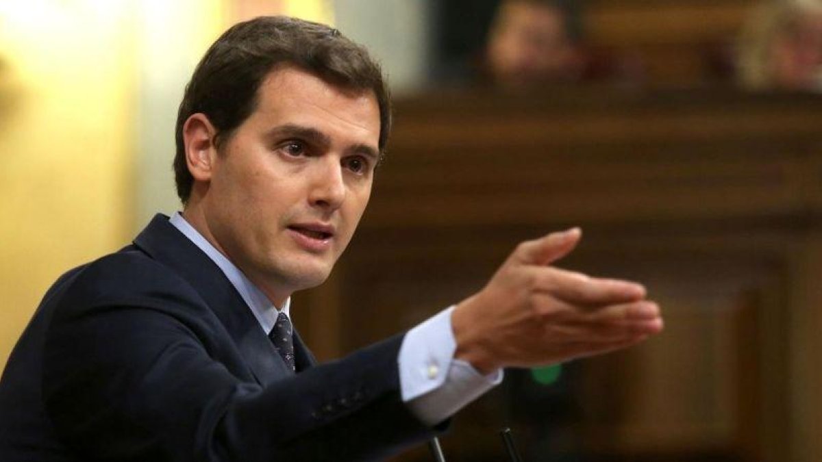 El líder de Cs, Albert Rivera, en el pleno de la moción de censura encabezada por Pedro Sánchez.