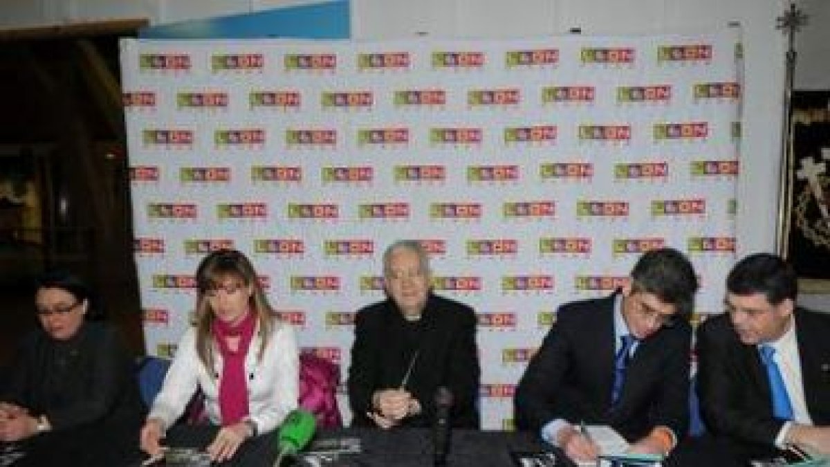 Martínez, Cabezas, López, Manzanedo y Fresno.