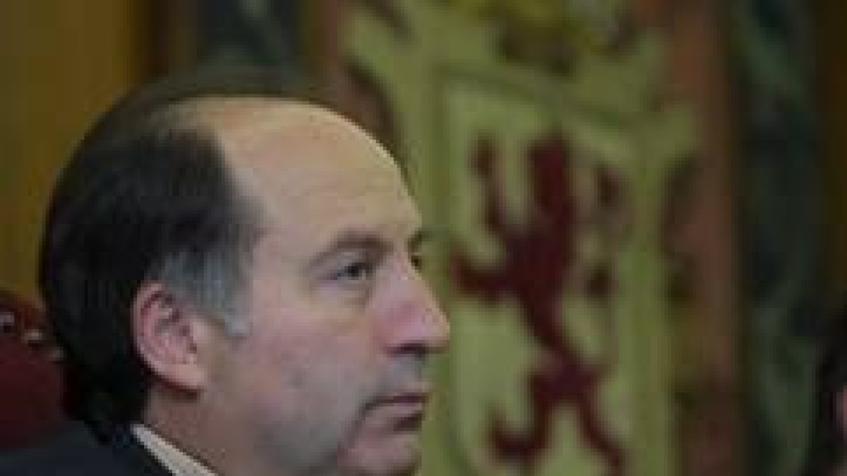 José Luis Falagán, presidente del motoclub organizador, el Bañezano