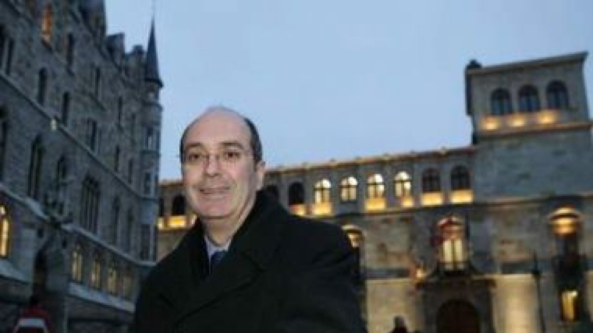 Cirus Andreu vuelve a exponer sus previsiones en León.