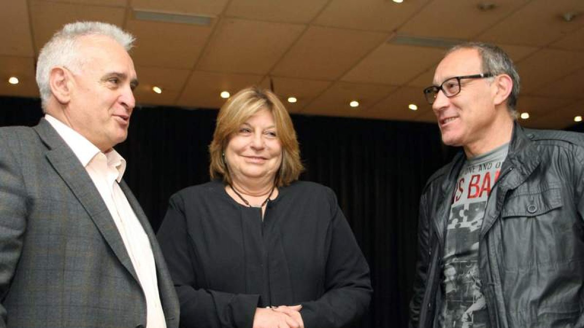 Los responsables de CSI-F, FSP UGT y FSC-CC.OO., en Castilla y León, ayer en Valladolid.