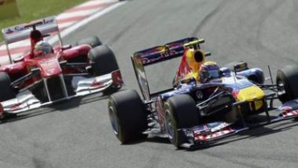 Webber gana la batalla a Fernando Alonso por la segunda posición.