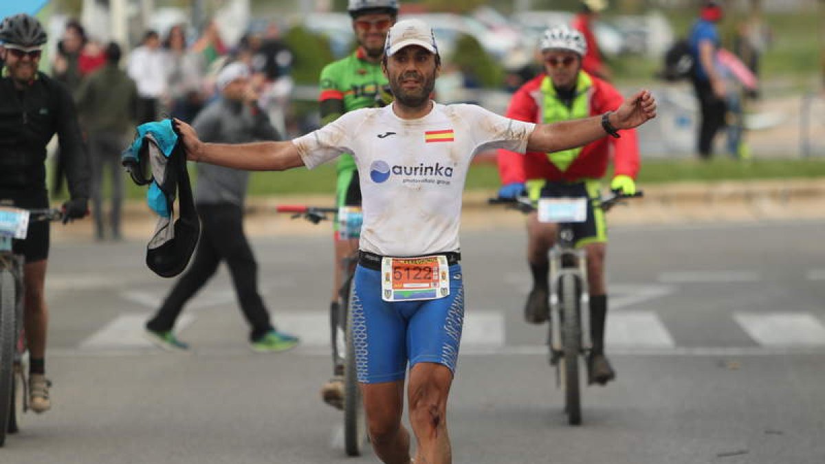Rubén Delgado, ganador de la modalidad de ultrafondo. L. DE LA MATA