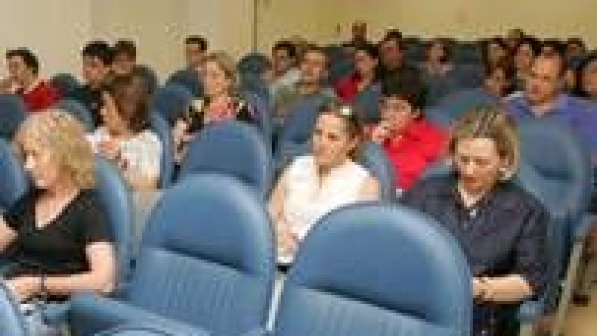 Alumnos que han asistido a alguno de los cursos organizados en la Uned de San Andrés