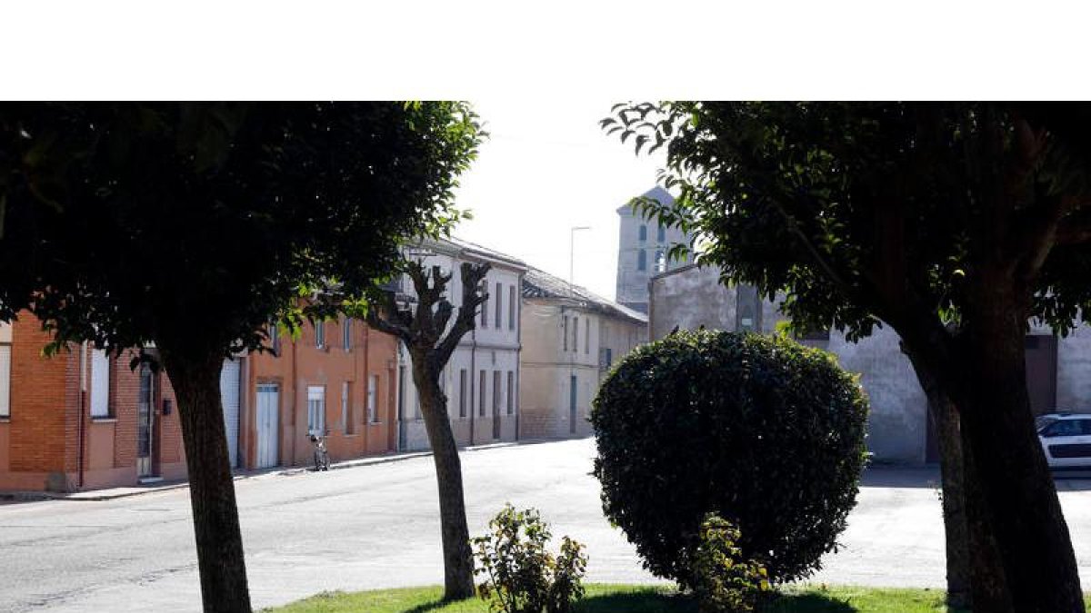 La ermita del Cristo de la Esperanza es uno de los reclamos más importantes del patrimonio histórico de este municipio. Esta pequeña iglesia abre para celebraciones especiales y en dos fechas señaladas; el 3 de mayo y el 14 de septiembre.